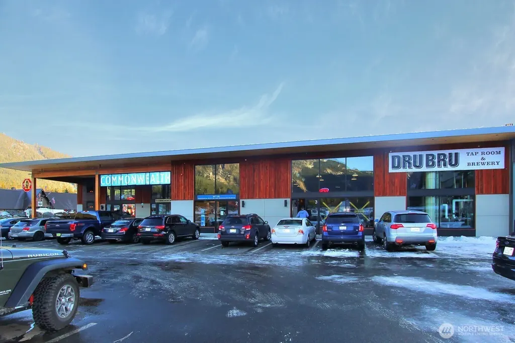 16 Ober Straase Snoqualmie Pass WA 98068