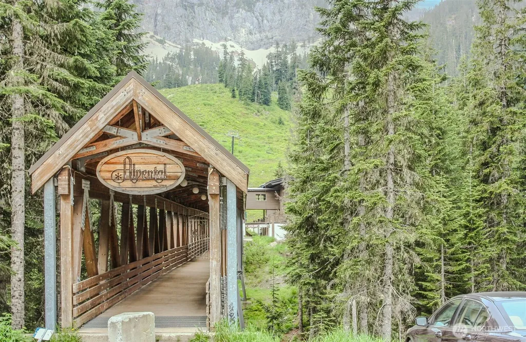 16 Ober Straase Snoqualmie Pass WA 98068