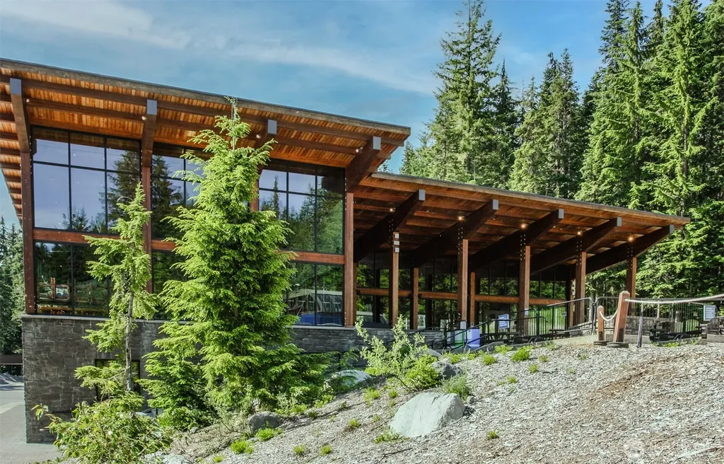 16 Ober Straase Snoqualmie Pass WA 98068