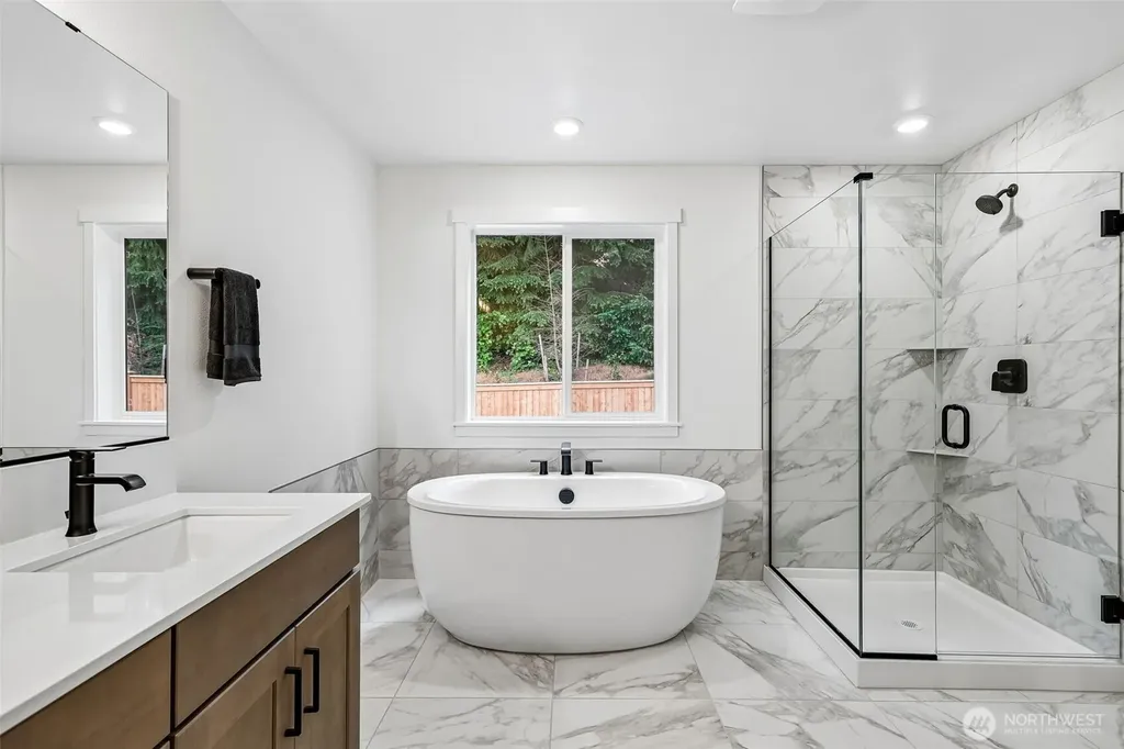 24319 13th Avenue SE Bothell WA 98021