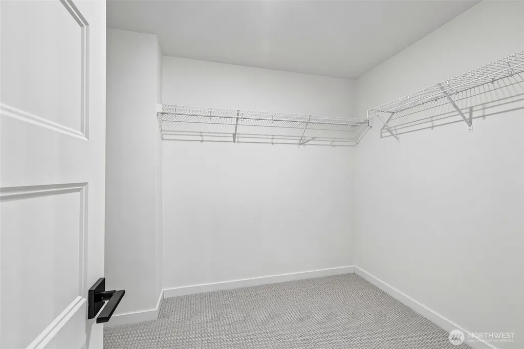 24319 13th Avenue SE Bothell WA 98021