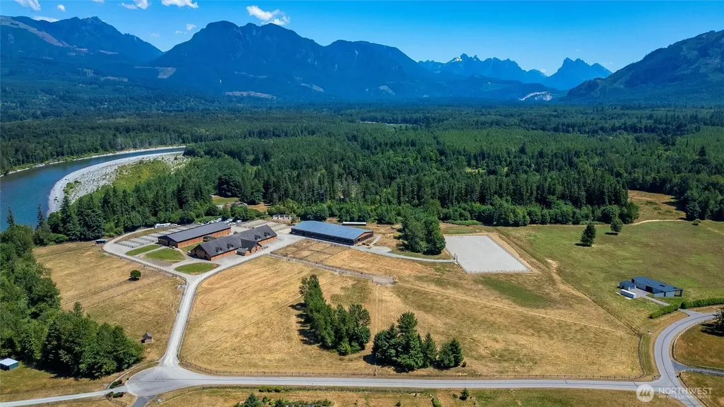 15729 365th Avenue SE Sultan WA 98294