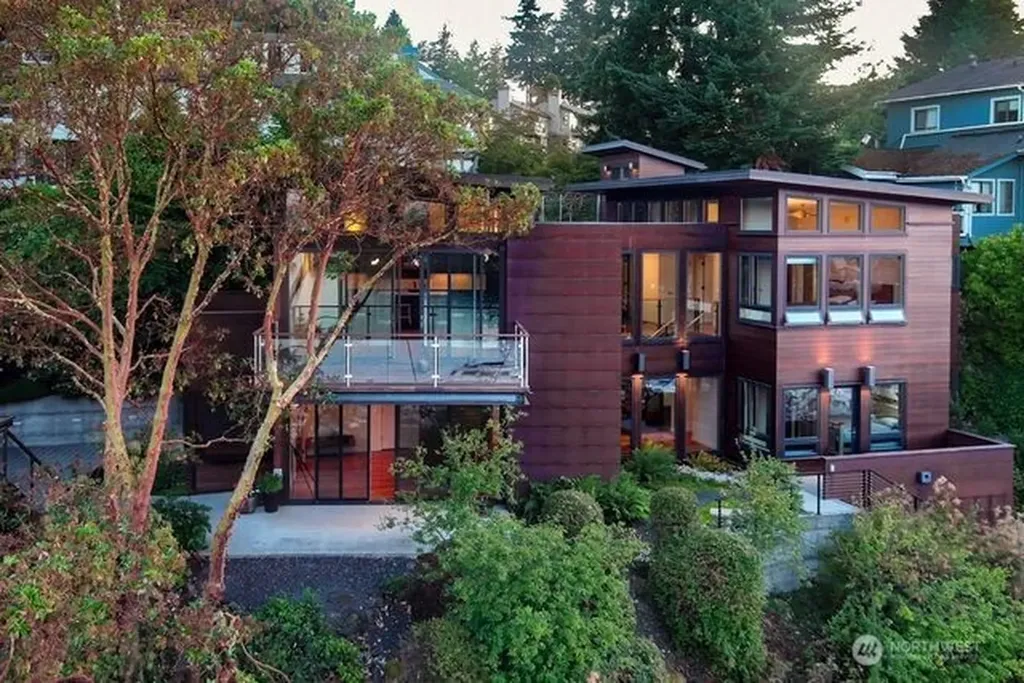 630 Harrison Street Friday Harbor WA 98250