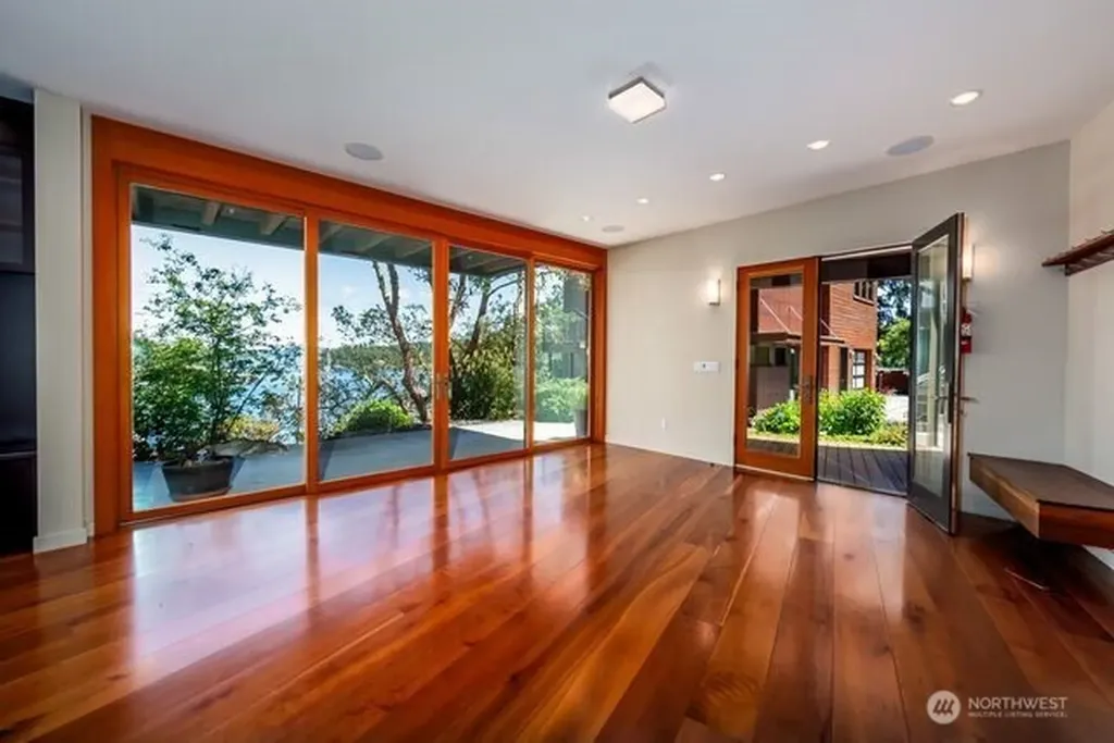 630 Harrison Street Friday Harbor WA 98250