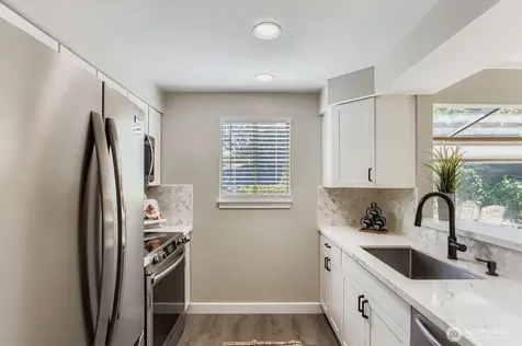 12200 100th Avenue NE Kirkland WA 98034