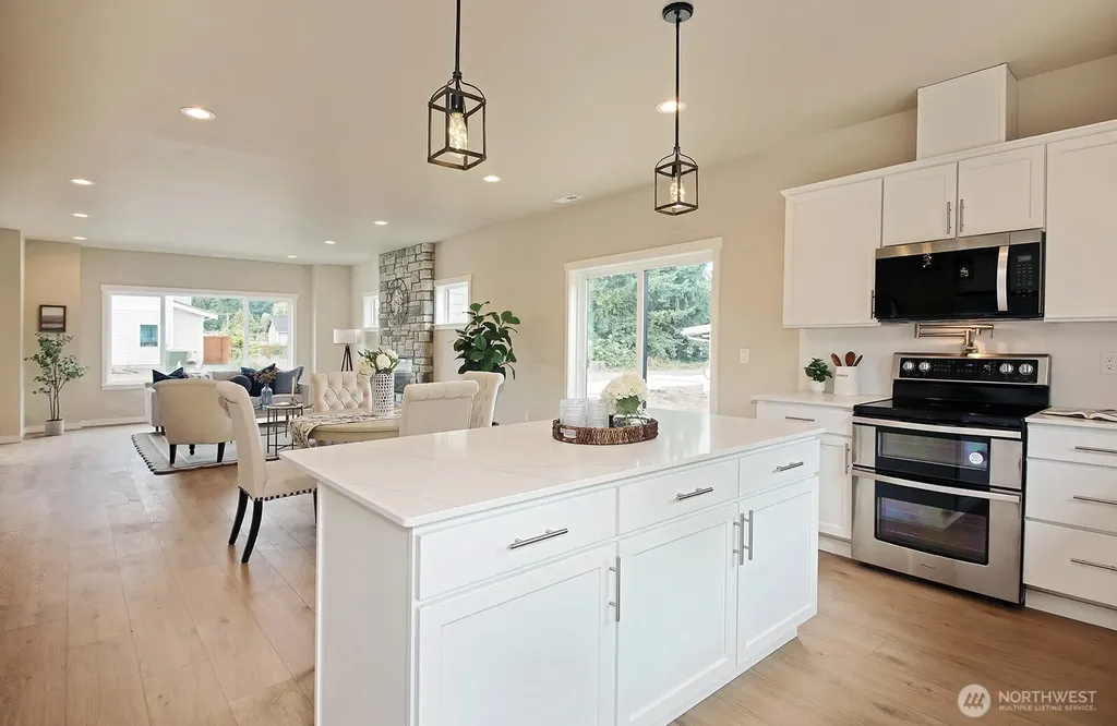 683 3rd Street Langley WA 98260
