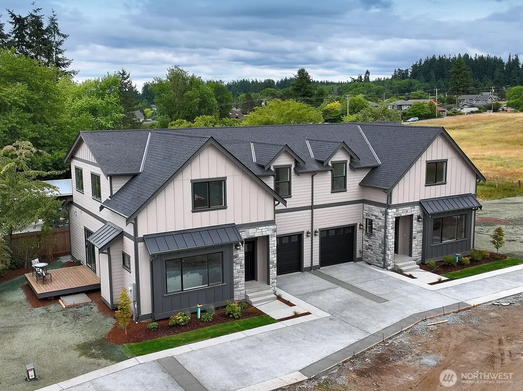 683 3rd Street Langley WA 98260