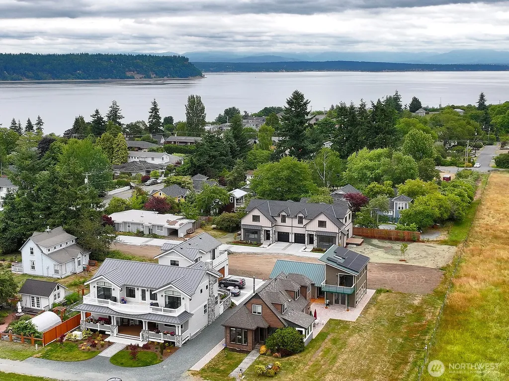 683 3rd Street Langley WA 98260