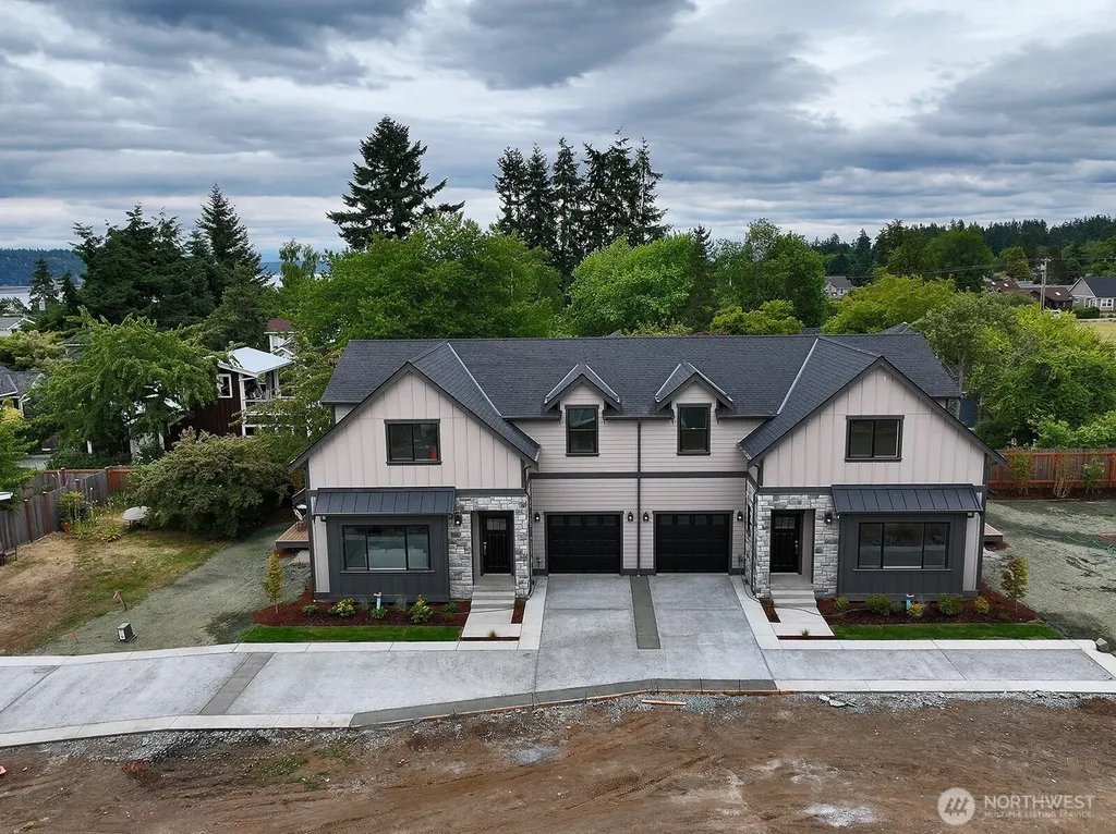 683 3rd Street Langley WA 98260