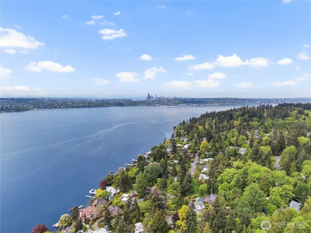 4150 Boulevard Place Mercer Island WA 98040