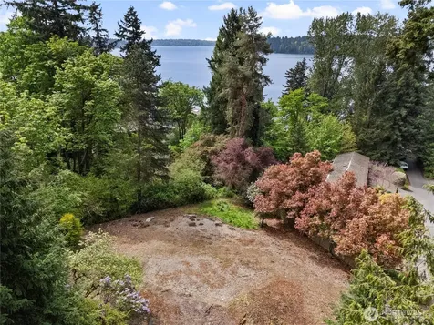4150 Boulevard Place Mercer Island WA 98040