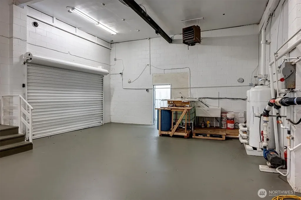10722 Lake City Way NE Seattle WA 98125