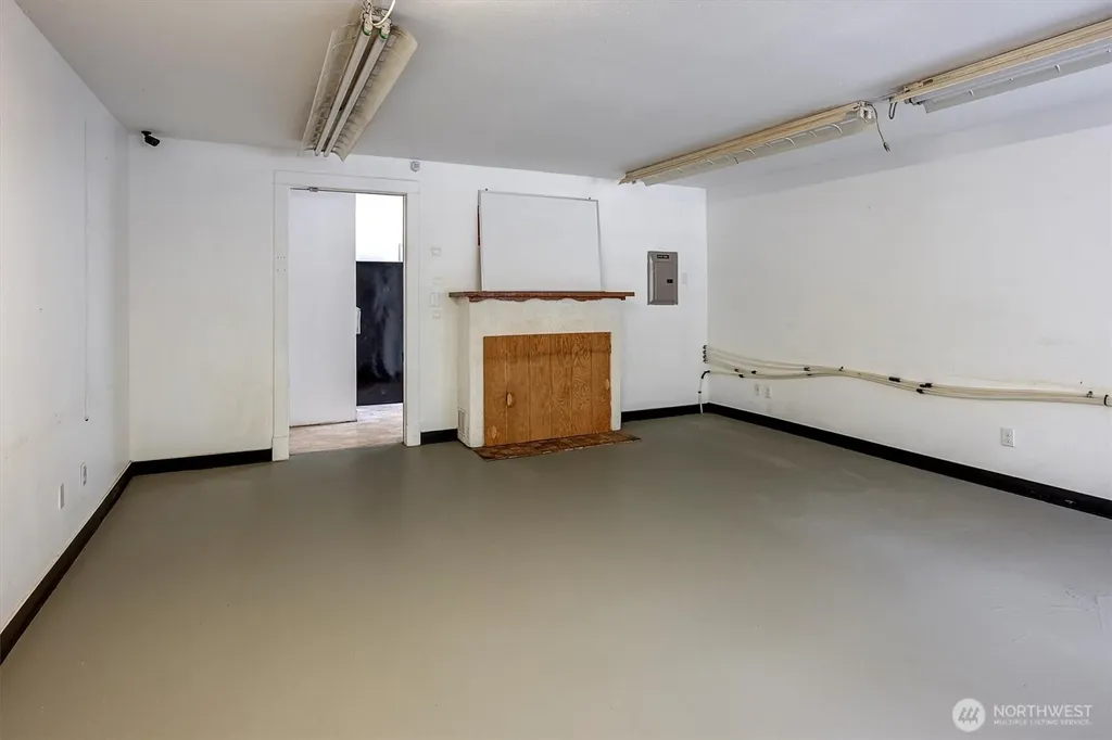 10722 Lake City Way NE Seattle WA 98125