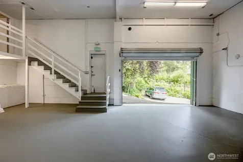 10722 Lake City Way NE Seattle WA 98125