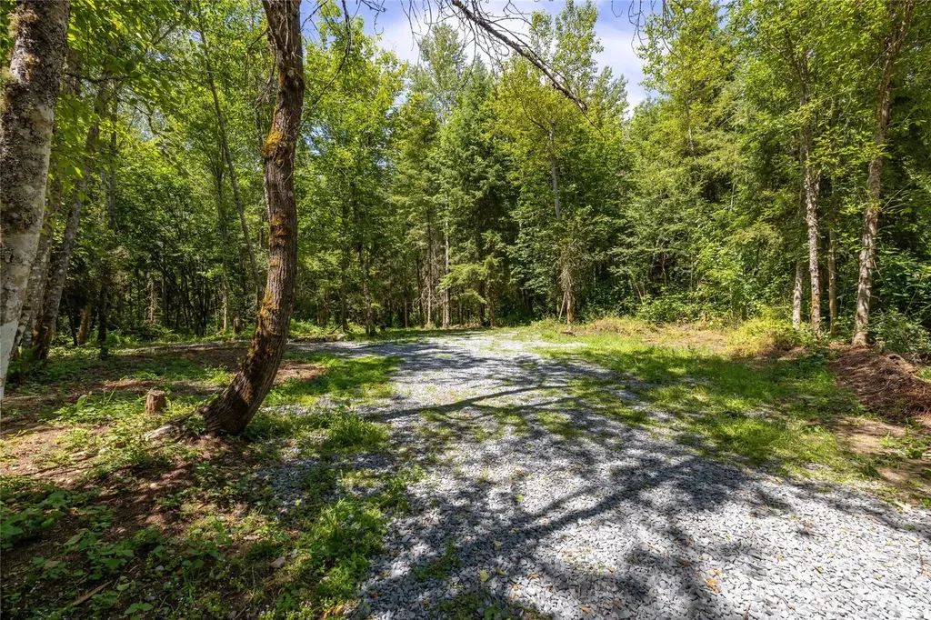 328 16th Avenue S Roy WA 98580