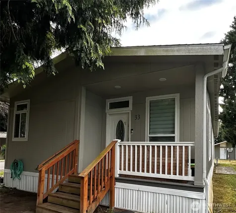 1720 Maple Lane Kent WA 98031