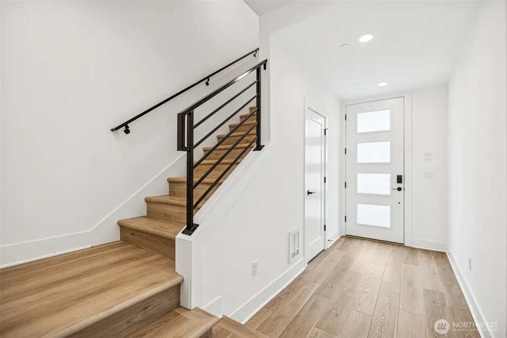 18805 99th Court NE Bothell WA 98011