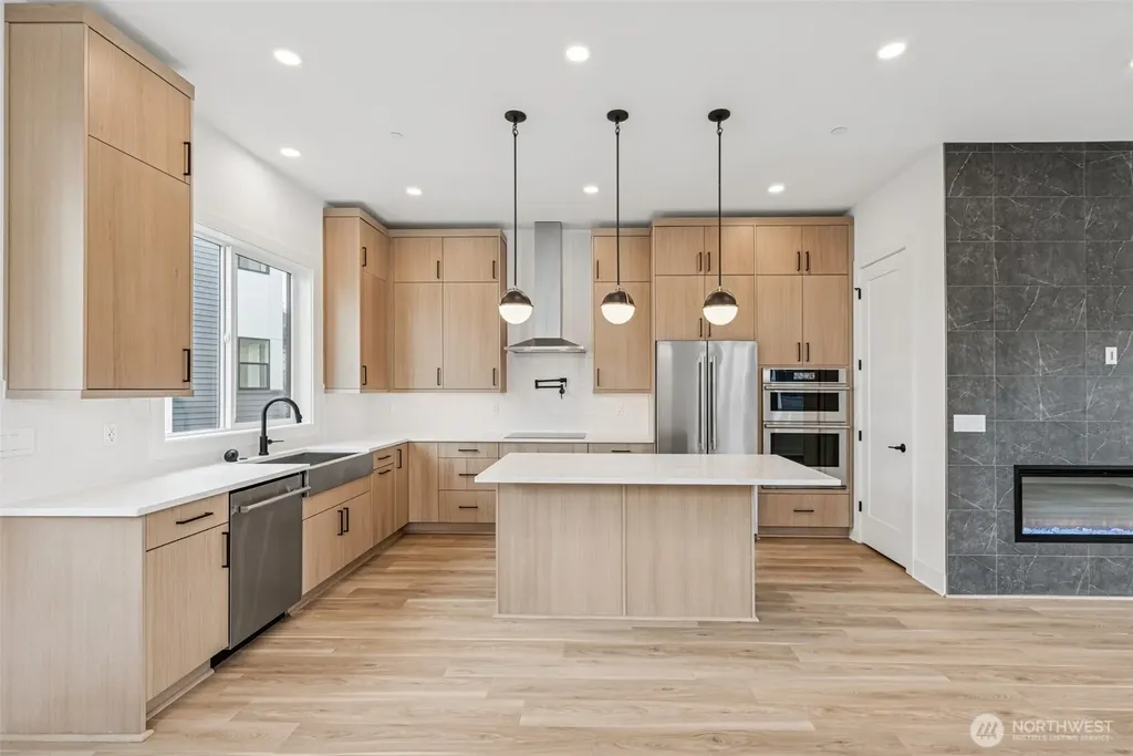 18805 99th Court NE Bothell WA 98011