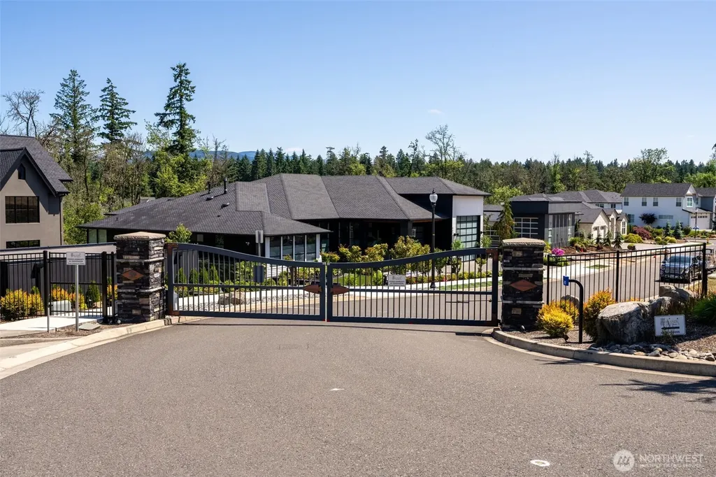 0 NW Parkland Lot (middle) Camas WA 98607