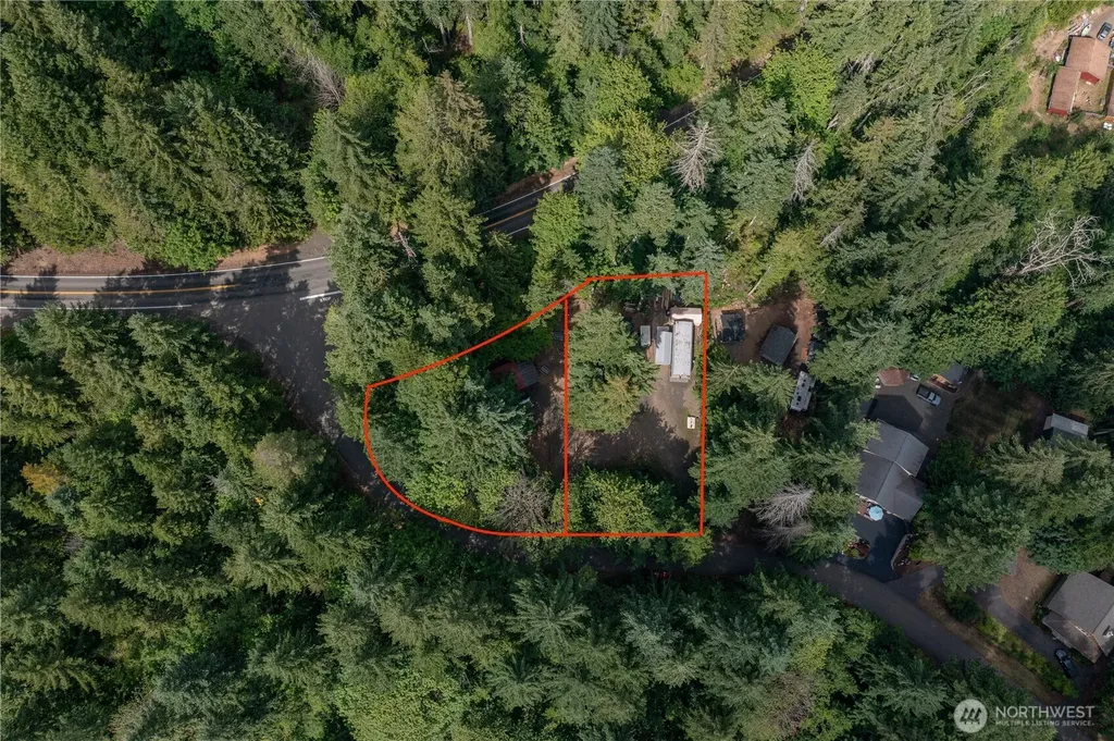 31 N Fawn Drive Hoodsport WA 98548