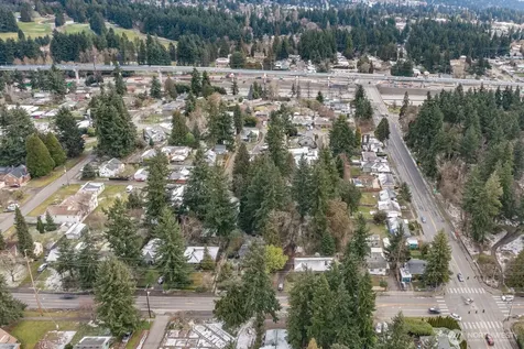 13020 1st Avenue NE Seattle WA 98125