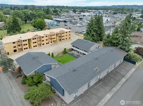 219 5th Avenue NE Puyallup WA 98372