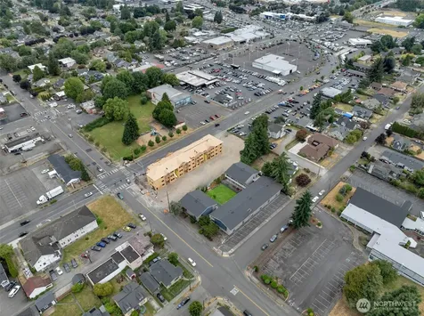 219 5th Avenue NE Puyallup WA 98372