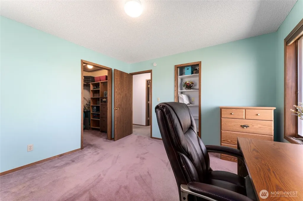 6397 Coyote Heights Road N Odessa WA 98159
