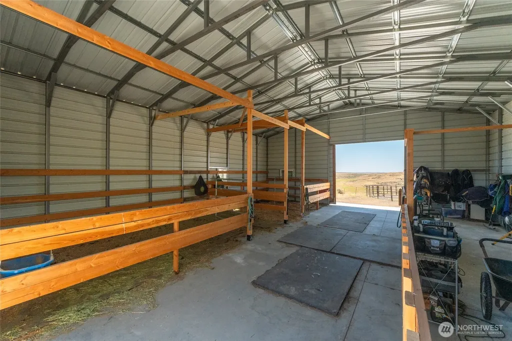 6397 Coyote Heights Road N Odessa WA 98159