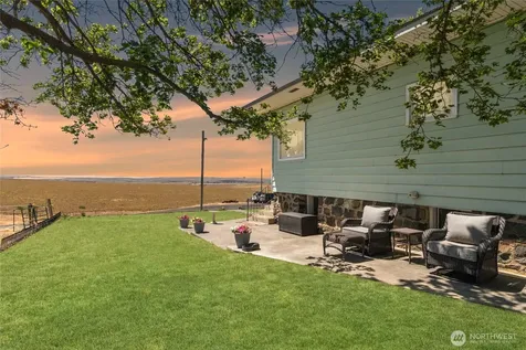 6397 Coyote Heights Road N Odessa WA 98159
