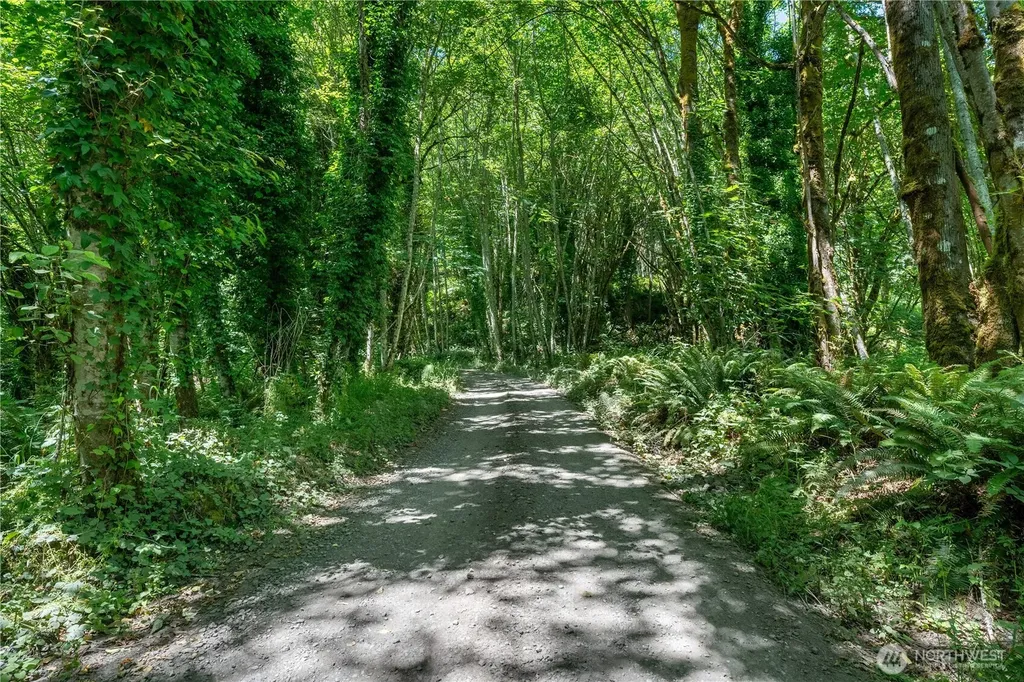 9415 SE Goat Trail Road Port Orchard WA 98367