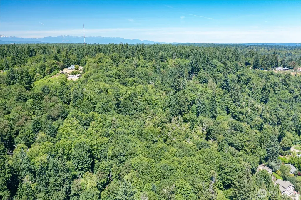 9415 SE Goat Trail Road Port Orchard WA 98367