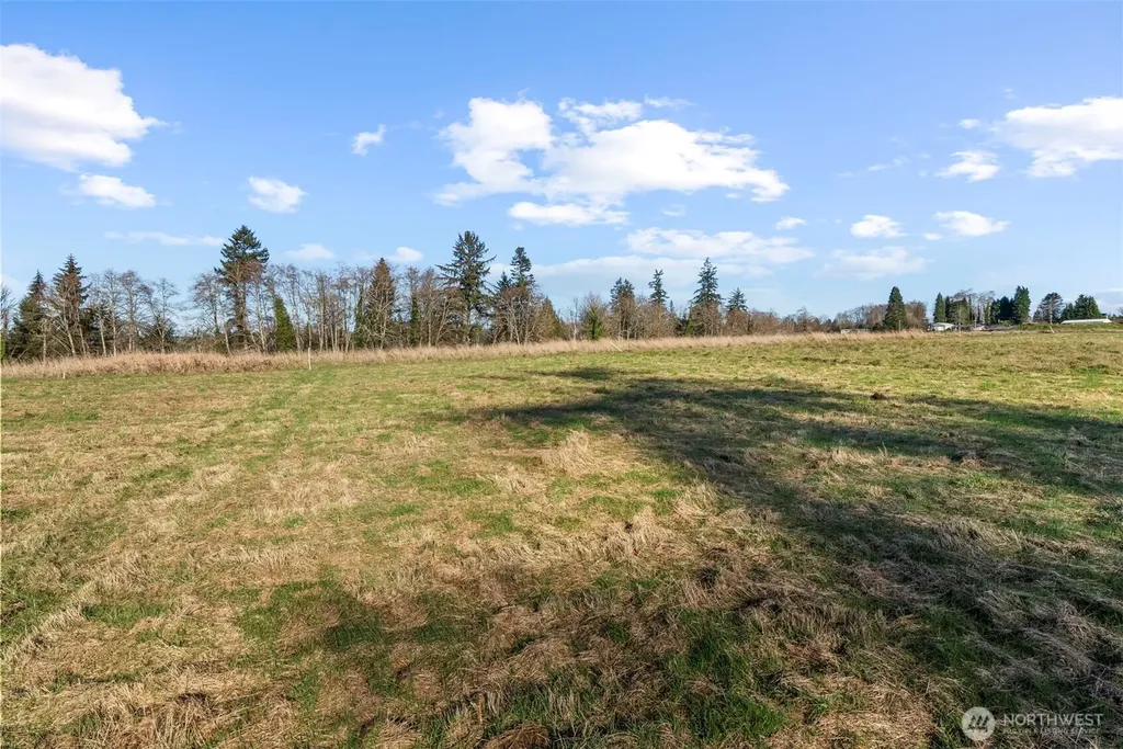 48 Sunnyfield Drive Cathlamet WA 98612
