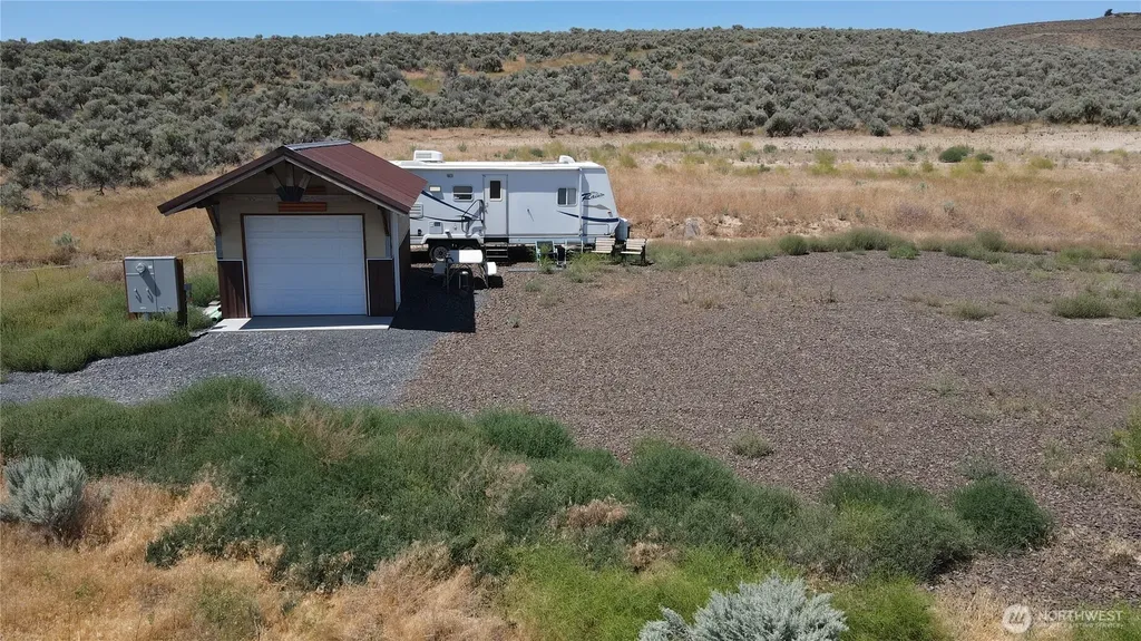 41 Banks Lake View Road Coulee City WA 99115