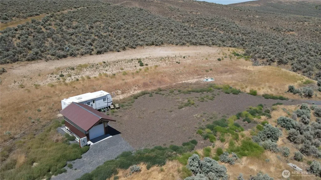 41 Banks Lake View Road Coulee City WA 99115