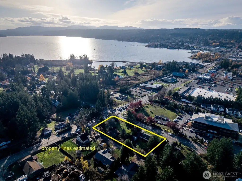 1998 NW Bucklin Hill Road Silverdale WA 98383