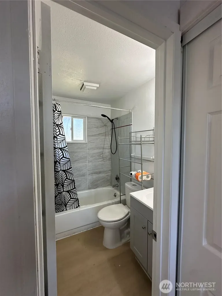 11918 4th Avenue W Everett WA 98204