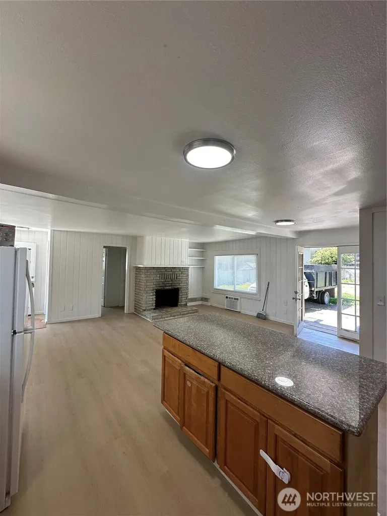11918 4th Avenue W Everett WA 98204