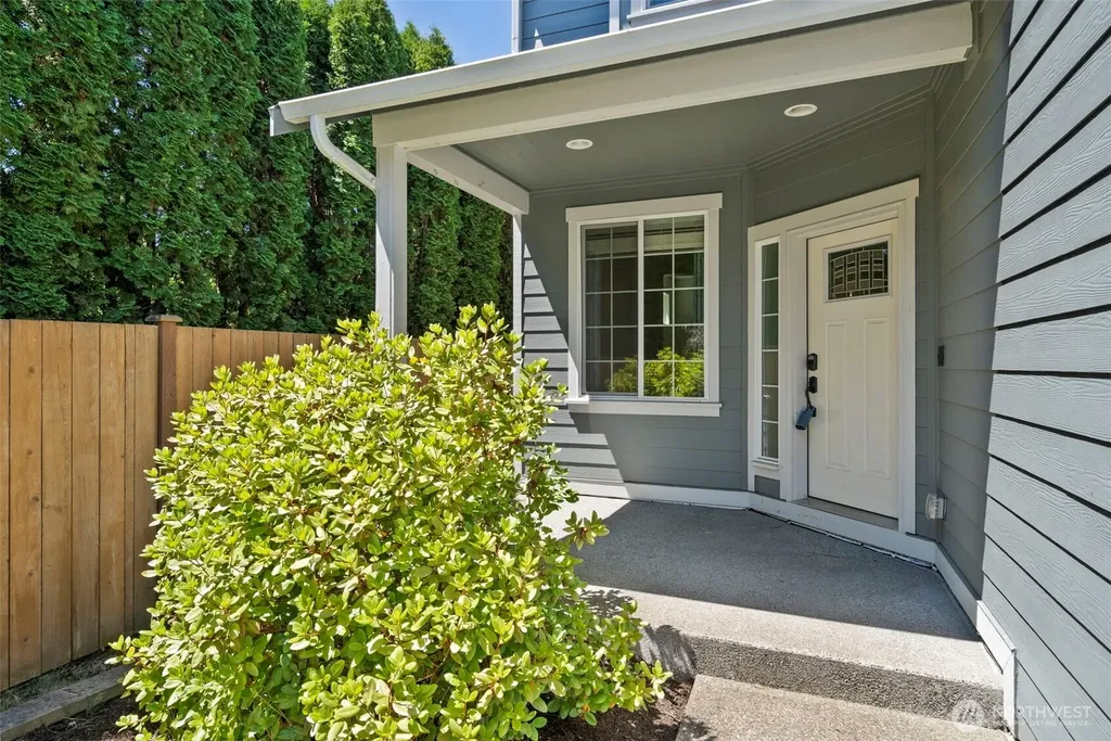 909 Burton Ray Street NE Olympia WA 98516