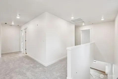 10304 6th Place SE Lake Stevens WA 98258