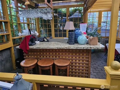6415 32nd Avenue NW Seattle WA 98107