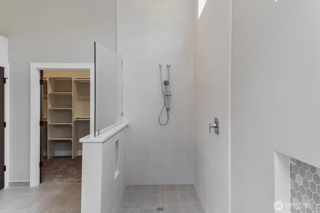 4368 Joyce Court SE Auburn WA 98092