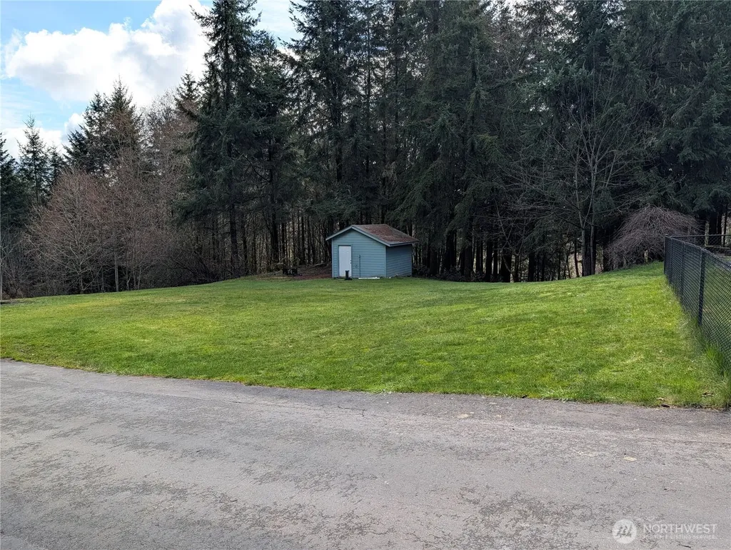 7531 152nd Lane SE Tenino WA 98589