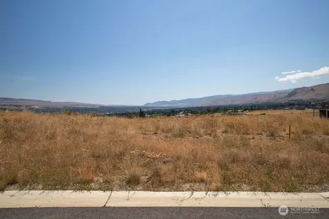 0 Lot 6 Ridgefield Way Wenatchee WA 98801
