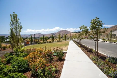 0 Lot 6 Ridgefield Way Wenatchee WA 98801