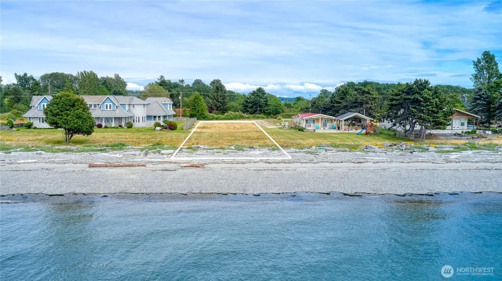 585 Marine Drive Point Roberts WA 98281