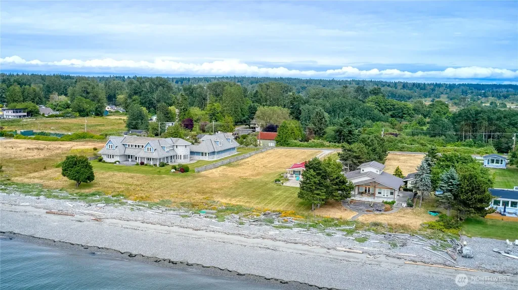 585 Marine Drive Point Roberts WA 98281