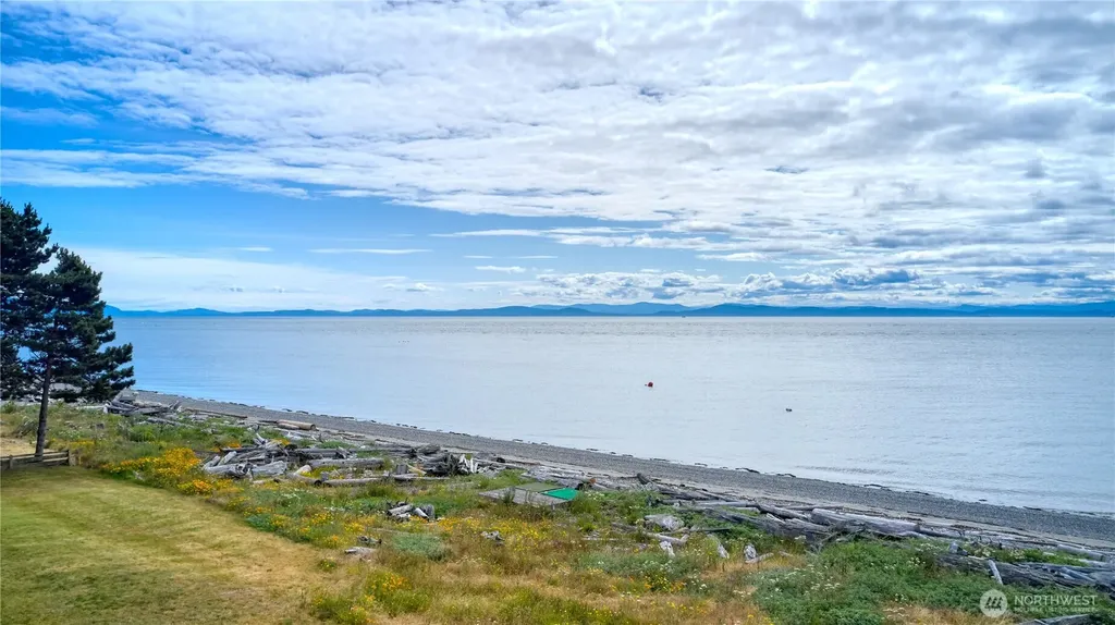 585 Marine Drive Point Roberts WA 98281