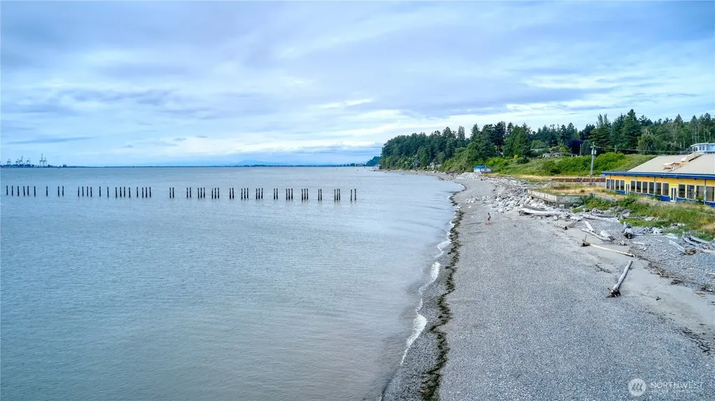 585 Marine Drive Point Roberts WA 98281