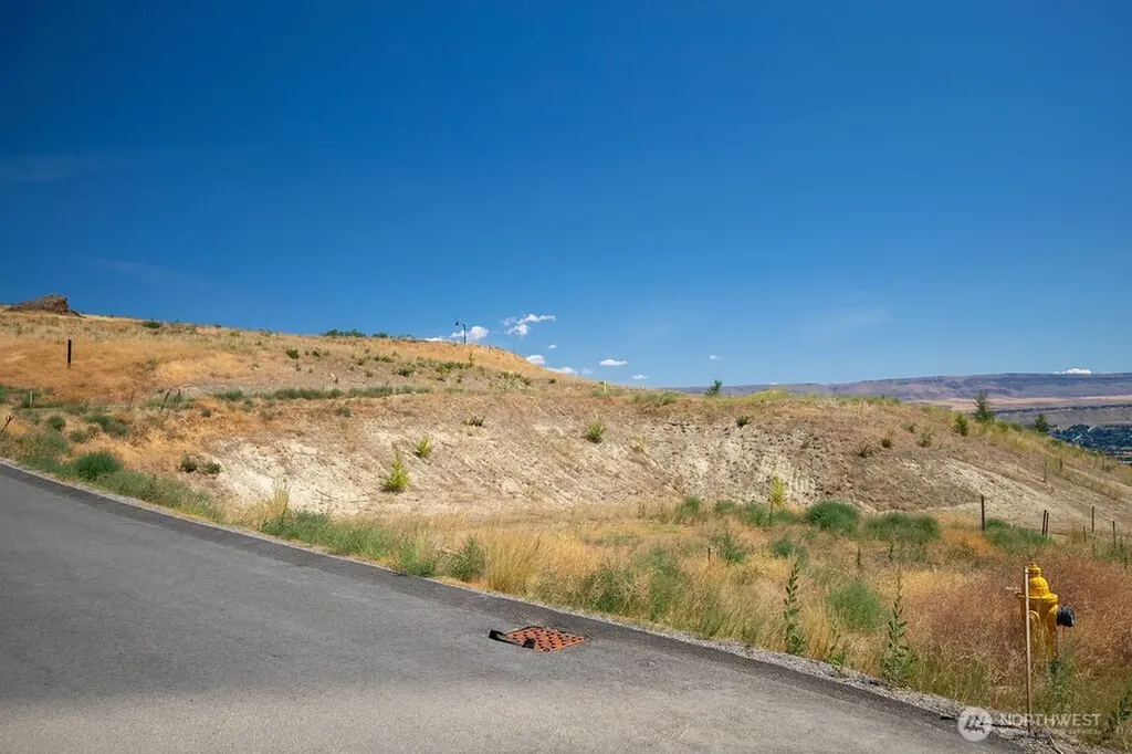 0 Lot 11 Ridgefield Way Wenatchee WA 98801
